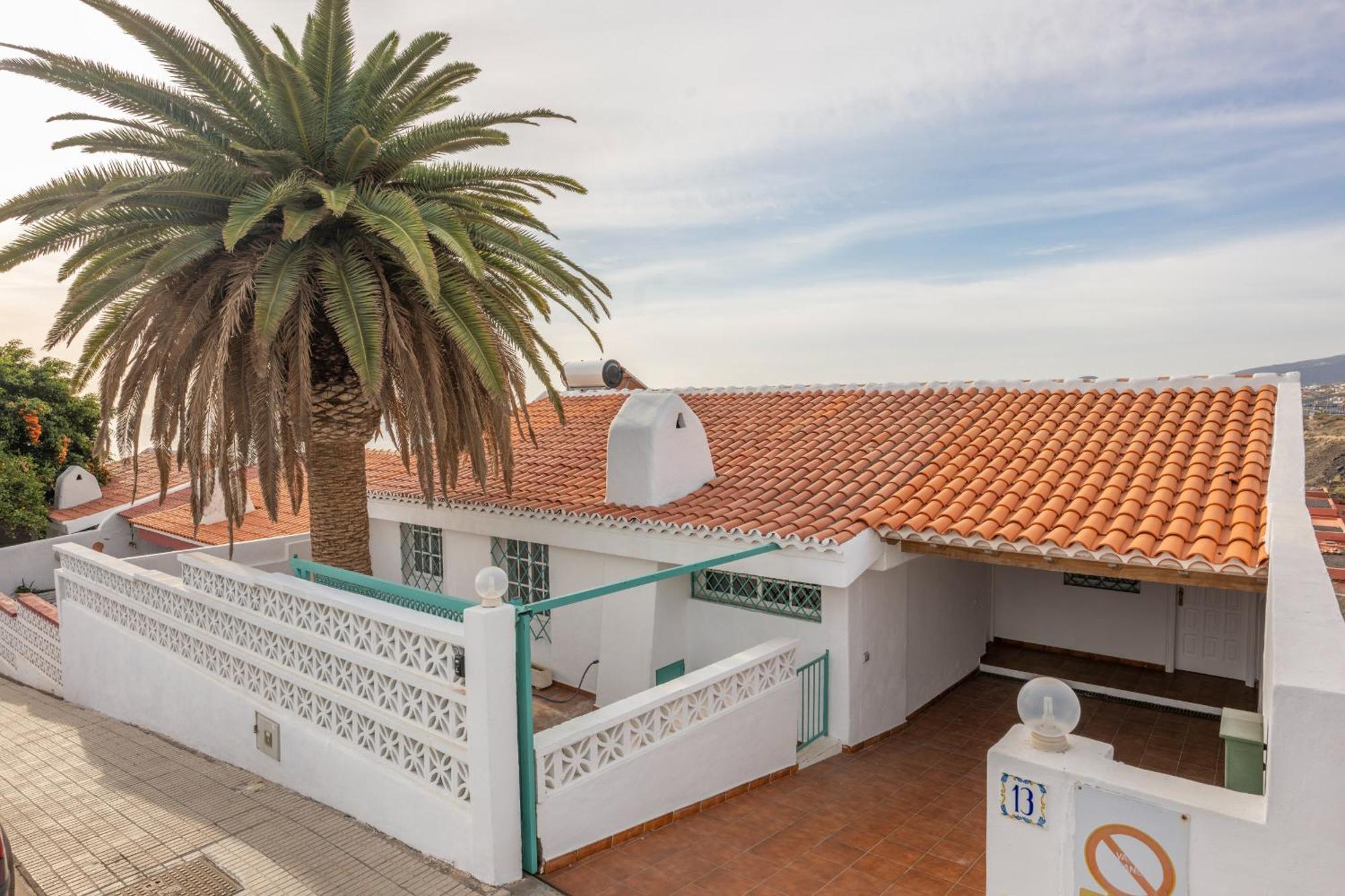 Calala House With Huge Terrace Villa Candelaria Exterior photo